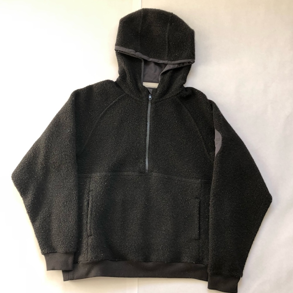 Outdoor Voices Black Megafleece 3/4 Zip Pullover Hoodie Size L